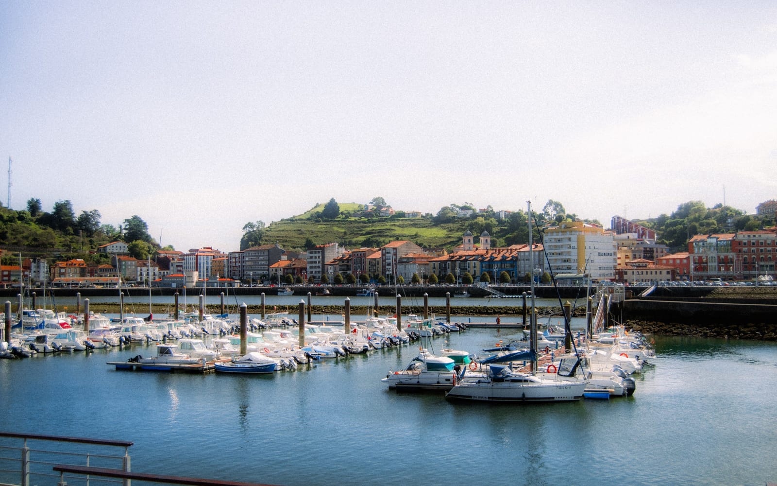 Puerto de Ribadesella, Asturias — el origen de El Texu